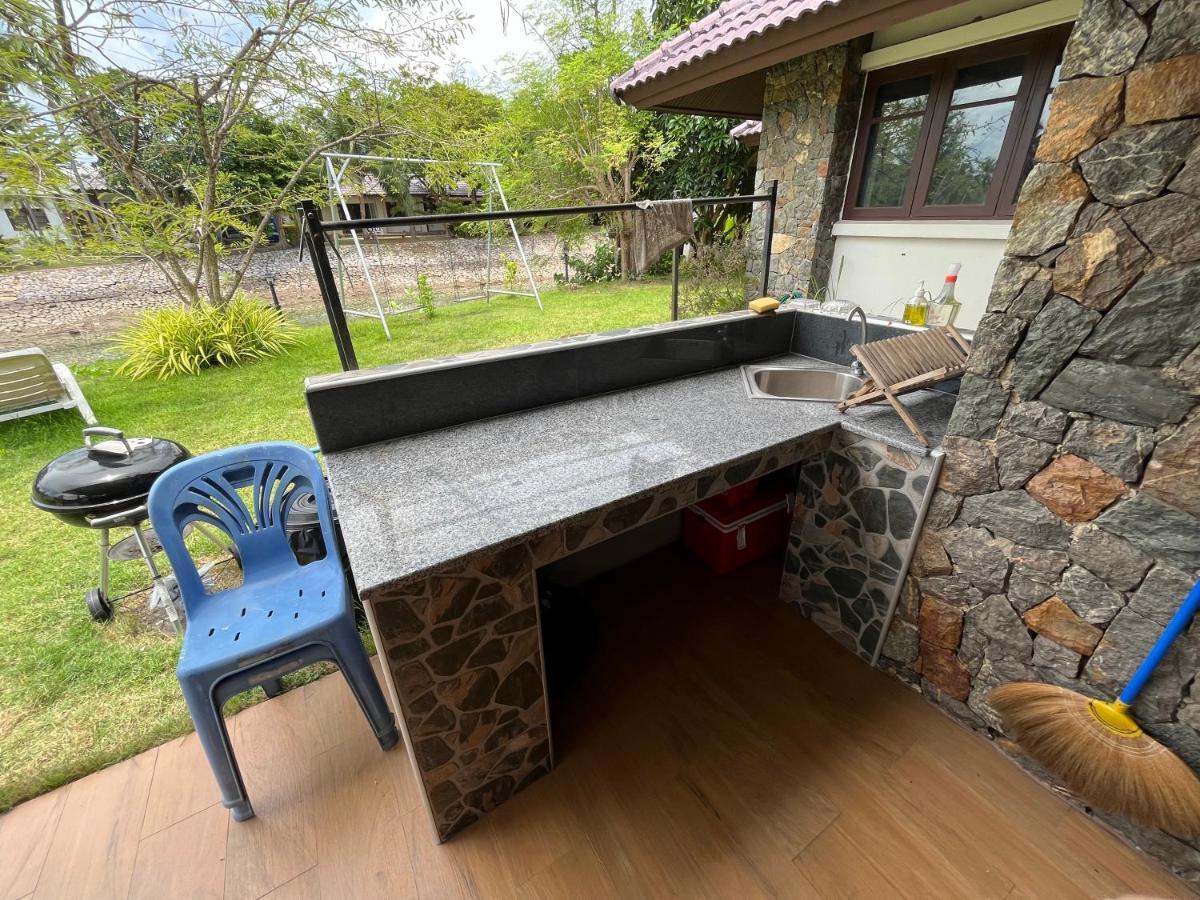 Rock Garden E28 Pool Villa Mae Phim Bagian luar foto