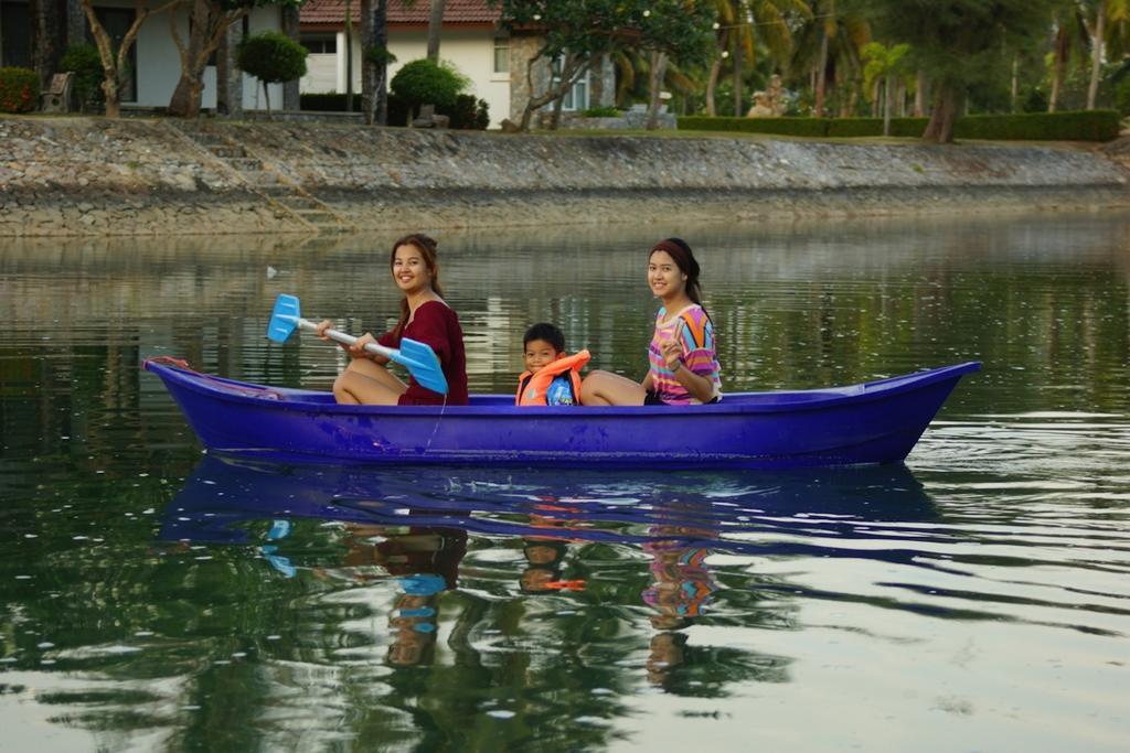 Rock Garden E28 Pool Villa Mae Phim Bagian luar foto