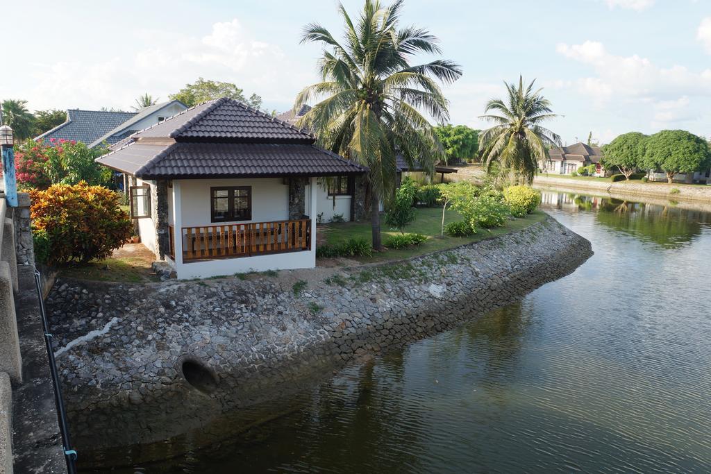 Rock Garden E28 Pool Villa Mae Phim Bagian luar foto