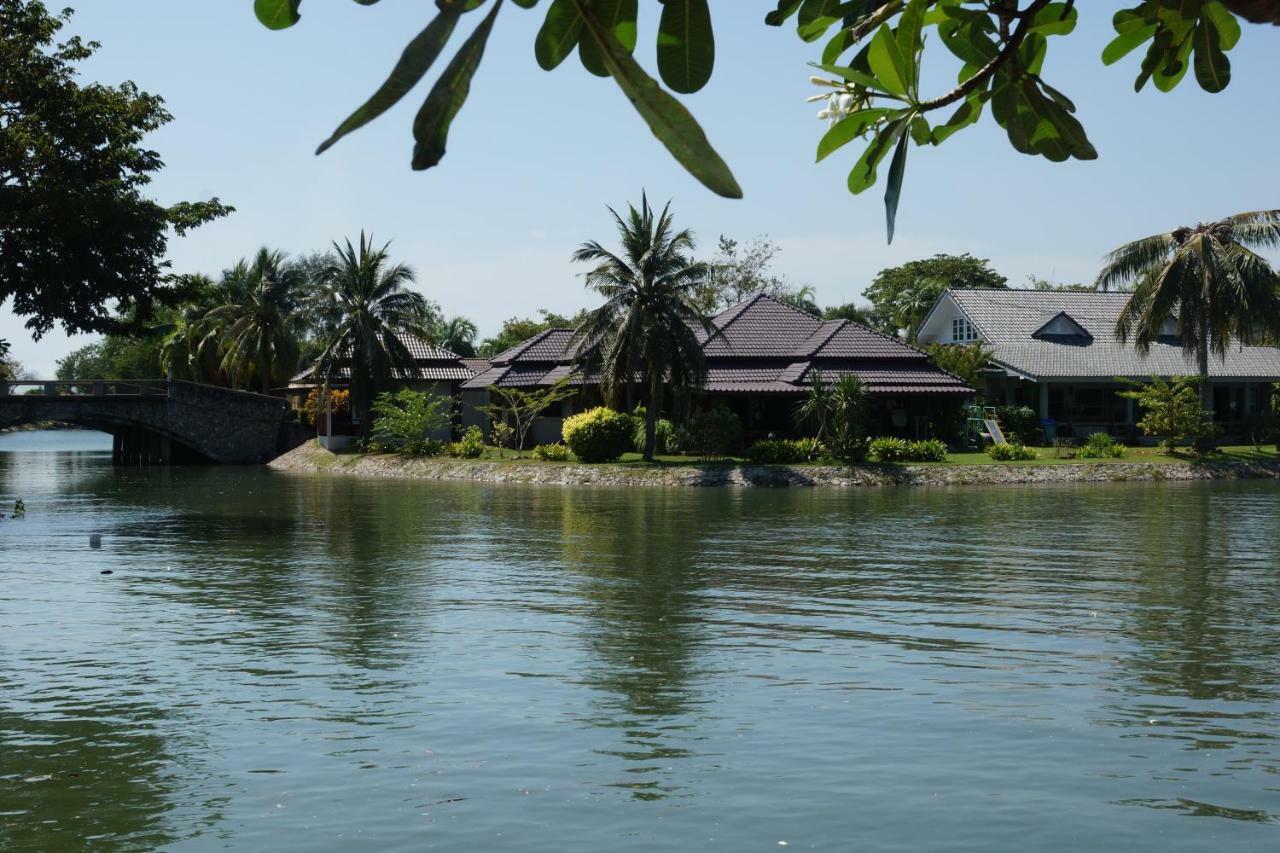 Rock Garden E28 Pool Villa Mae Phim Bagian luar foto